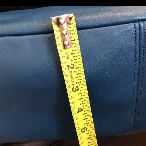 MARC JACOBS Teal Top Handle Oversized Crossbody Leather Tote w Gold Hardware - Picture 12 of 17